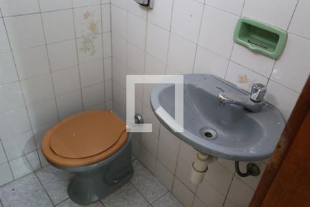 Casa à venda com 298m², 5 quartos e 2 vagasLavabo de Serviço