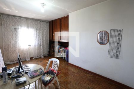 Casa à venda com 298m², 5 quartos e 2 vagasQuarto 2