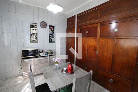 Casa à venda com 298m², 5 quartos e 2 vagasCopa