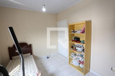 Casa à venda com 298m², 5 quartos e 2 vagasQuarto 4