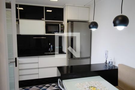 Cozinha de apartamento para alugar com 2 quartos, 50m² em Vila Andrade, São Paulo