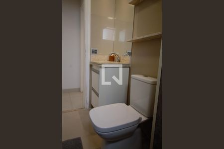 Banheiro de apartamento para alugar com 2 quartos, 50m² em Vila Andrade, São Paulo