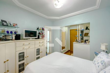 Apartamento à venda com 138m², 3 quartos e 3 vagasSuíte 1