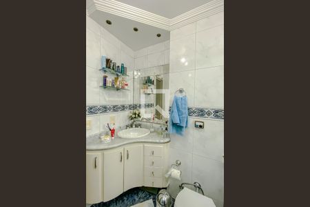 Apartamento à venda com 138m², 3 quartos e 3 vagasBanheiro da Suíte 1