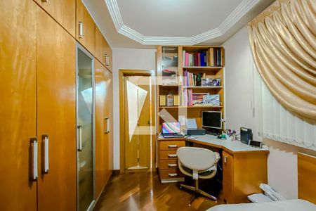 Apartamento à venda com 138m², 3 quartos e 3 vagasSuíte 3