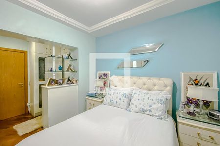 Apartamento à venda com 138m², 3 quartos e 3 vagasSuíte 1