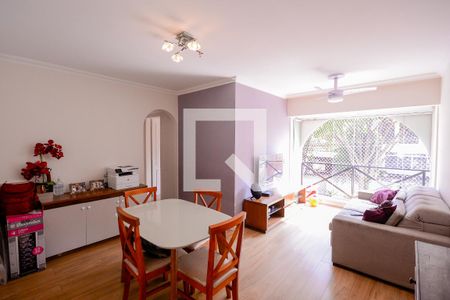 Sala de apartamento à venda com 2 quartos, 54m² em Vila Gumercindo, São Paulo