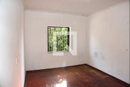 Quarto 1 de casa para alugar com 2 quartos, 120m² em Vila Marari, São Paulo