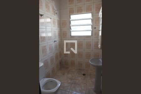 Casa para alugar com 120m², 2 quartos e sem vagaBanheiro