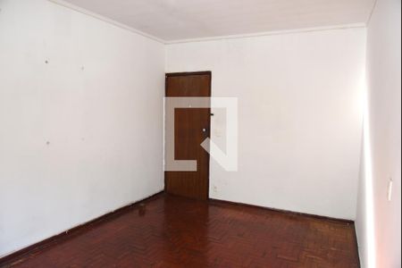 Quarto 1 de casa para alugar com 2 quartos, 120m² em Vila Marari, São Paulo