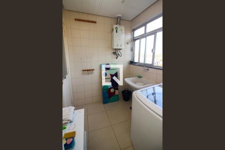 Apartamento à venda com 72m², 2 quartos e 1 vagaÁrea de Serviço