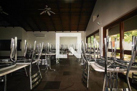 Apartamento à venda com 72m², 2 quartos e 1 vagaÁrea comum