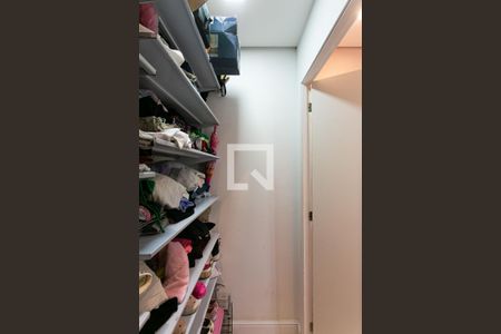 Apartamento à venda com 60m², 2 quartos e 1 vagaCloset do Quarto 2