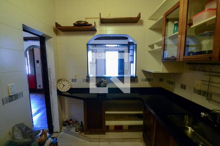 Casa à venda com 100m², 3 quartos e 2 vagasCozinha