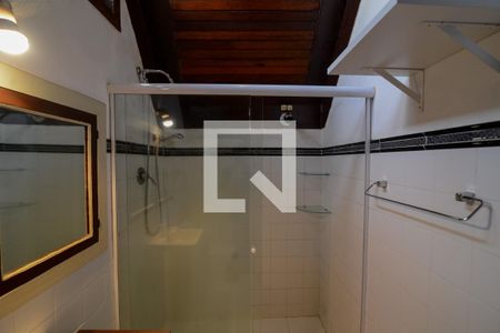 Casa à venda com 100m², 3 quartos e 2 vagasBanheiro