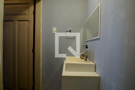 Lavabo de casa à venda com 3 quartos, 100m² em Tijuca, Rio de Janeiro