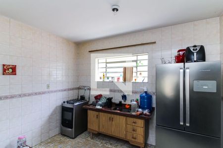 Casa à venda com 240m², 2 quartos e sem vaga Casa à venda com 240m², 2 quartos e sem vagaCozinha