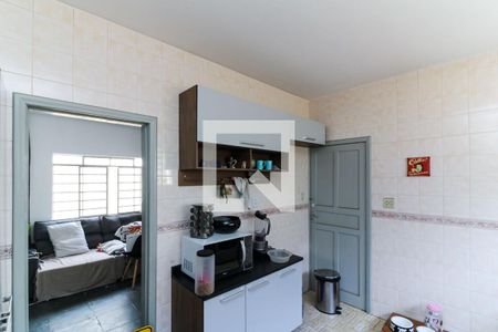 Casa à venda com 240m², 2 quartos e sem vaga Casa à venda com 240m², 2 quartos e sem vagaCozinha