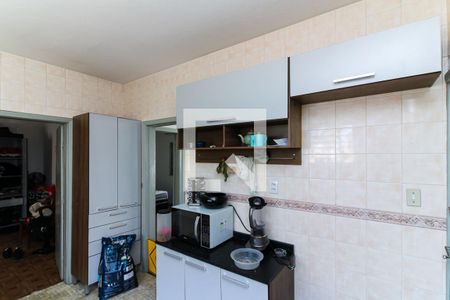 Casa à venda com 240m², 2 quartos e sem vaga Casa à venda com 240m², 2 quartos e sem vagaCozinha