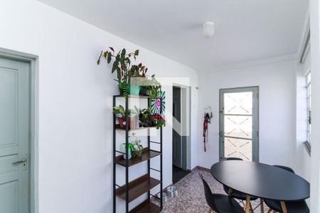 Casa à venda com 240m², 2 quartos e sem vaga Casa à venda com 240m², 2 quartos e sem vagaSala de Entrada