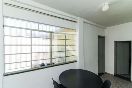 Casa à venda com 240m², 2 quartos e sem vaga Casa à venda com 240m², 2 quartos e sem vagaSala de Entrada