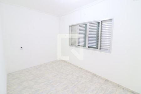 Quarto 1 de casa para alugar com 2 quartos, 250m² em Jardim das Flores, Osasco