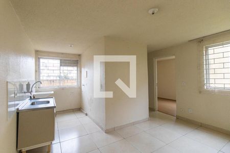 Sala de apartamento para alugar com 2 quartos, 47m² em Ganchinho, Curitiba