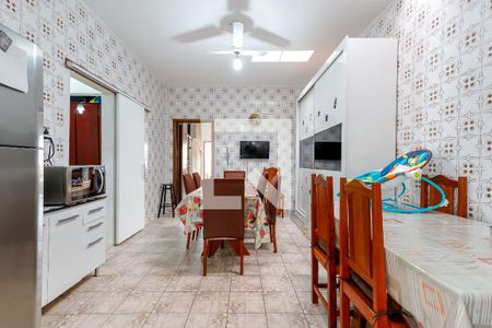 Casa à venda com 295m², 5 quartos e 2 vagasCozinha