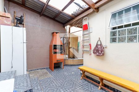 Casa à venda com 295m², 5 quartos e 2 vagasChurrasqueira