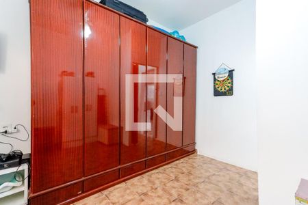 Casa à venda com 295m², 5 quartos e 2 vagasQuarto 3