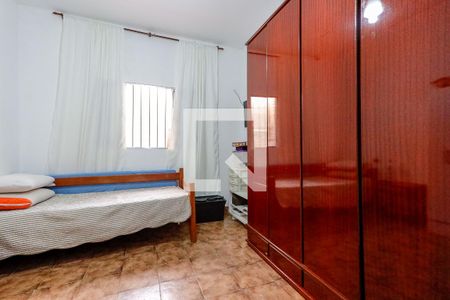 Casa à venda com 295m², 5 quartos e 2 vagasQuarto 3