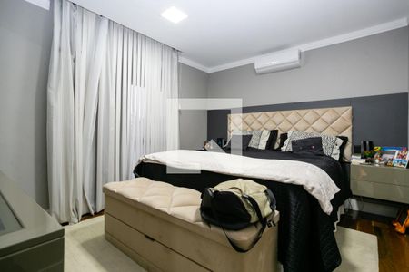 Apartamento à venda com 230m², 4 quartos e 3 vagasSuíte 1