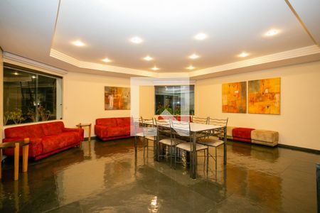 Apartamento à venda com 230m², 4 quartos e 3 vagasÁrea comum - Salão de festas