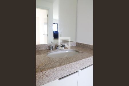 Apartamento à venda com 60m², 1 quarto e 1 vaga Apartamento à venda com 60m², 1 quarto e 1 vagaBanheiro