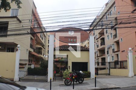 Apartamento à venda com 81m², 2 quartos e 1 vagaFachada