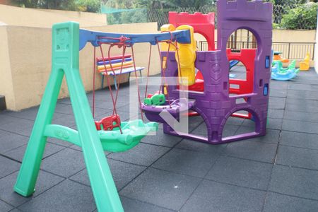 Apartamento à venda com 81m², 2 quartos e 1 vagaÁrea comum - Playground