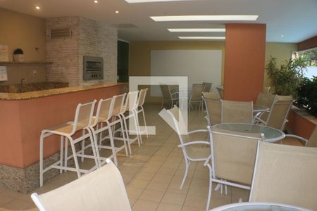 Apartamento à venda com 81m², 2 quartos e 1 vagaÁrea comum - Churrasqueira