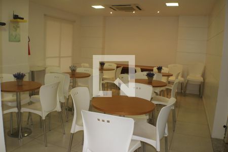 Apartamento à venda com 81m², 2 quartos e 1 vagaÁrea comum - Salão de festas