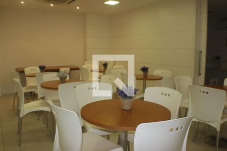 Apartamento à venda com 81m², 2 quartos e 1 vagaÁrea comum - Salão de festas