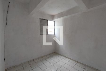 Casa para alugar com 60m², 1 quarto e sem vaga