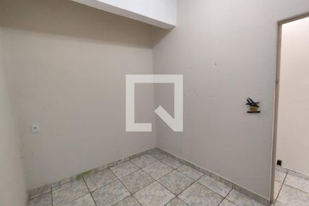 Quarto de casa para alugar com 1 quarto, 60m² em Cangaíba, São Paulo