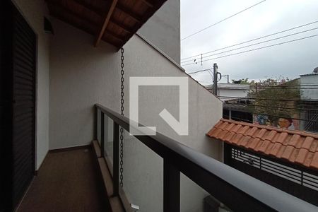 Casa à venda com 210m², 2 quartos e 2 vagasVaranda da suíte 2