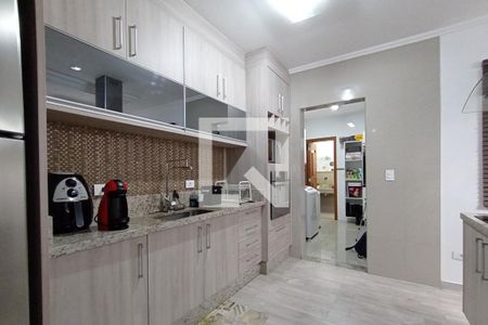 Casa à venda com 210m², 2 quartos e 2 vagasCozinha