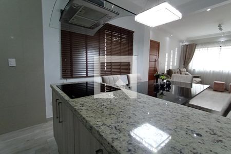 Casa à venda com 210m², 2 quartos e 2 vagasCozinha
