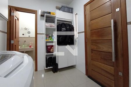 Casa à venda com 210m², 2 quartos e 2 vagasÁrea de Serviço