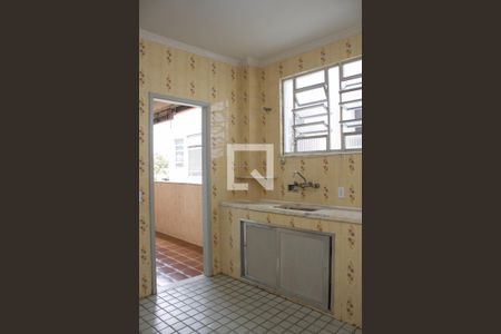 Apartamento à venda com 90m², 2 quartos e 2 vagasCozinha