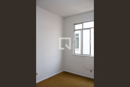 Apartamento à venda com 90m², 2 quartos e 2 vagasQuarto 2