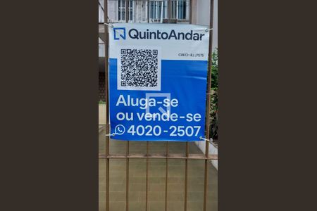 Apartamento à venda com 90m², 2 quartos e 2 vagas Apartamento à venda com 90m², 2 quartos e 2 vagasPlaquinha