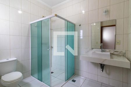 Casa à venda com 170m², 3 quartos e 2 vagasBanheiro