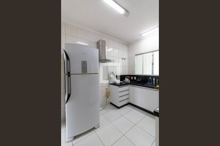 Casa à venda com 170m², 3 quartos e 2 vagasCozinha